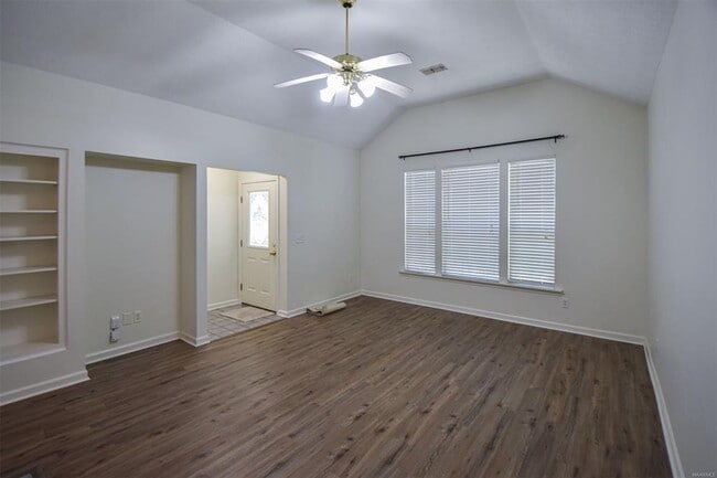 Building Photo - 109 Mountain Laurel Rd