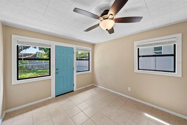 Building Photo - 1193-1195 Bass Blvd