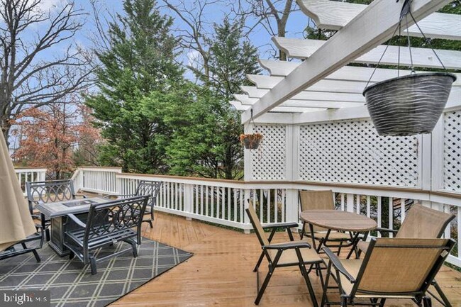 Building Photo - 2393 Watters Glen Ct