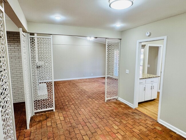 Building Photo - Updated 4-Bedroom Ranch with the layout everyone wants