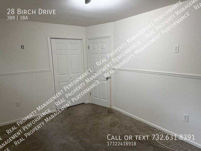 Building Photo - 28 Birch Dr