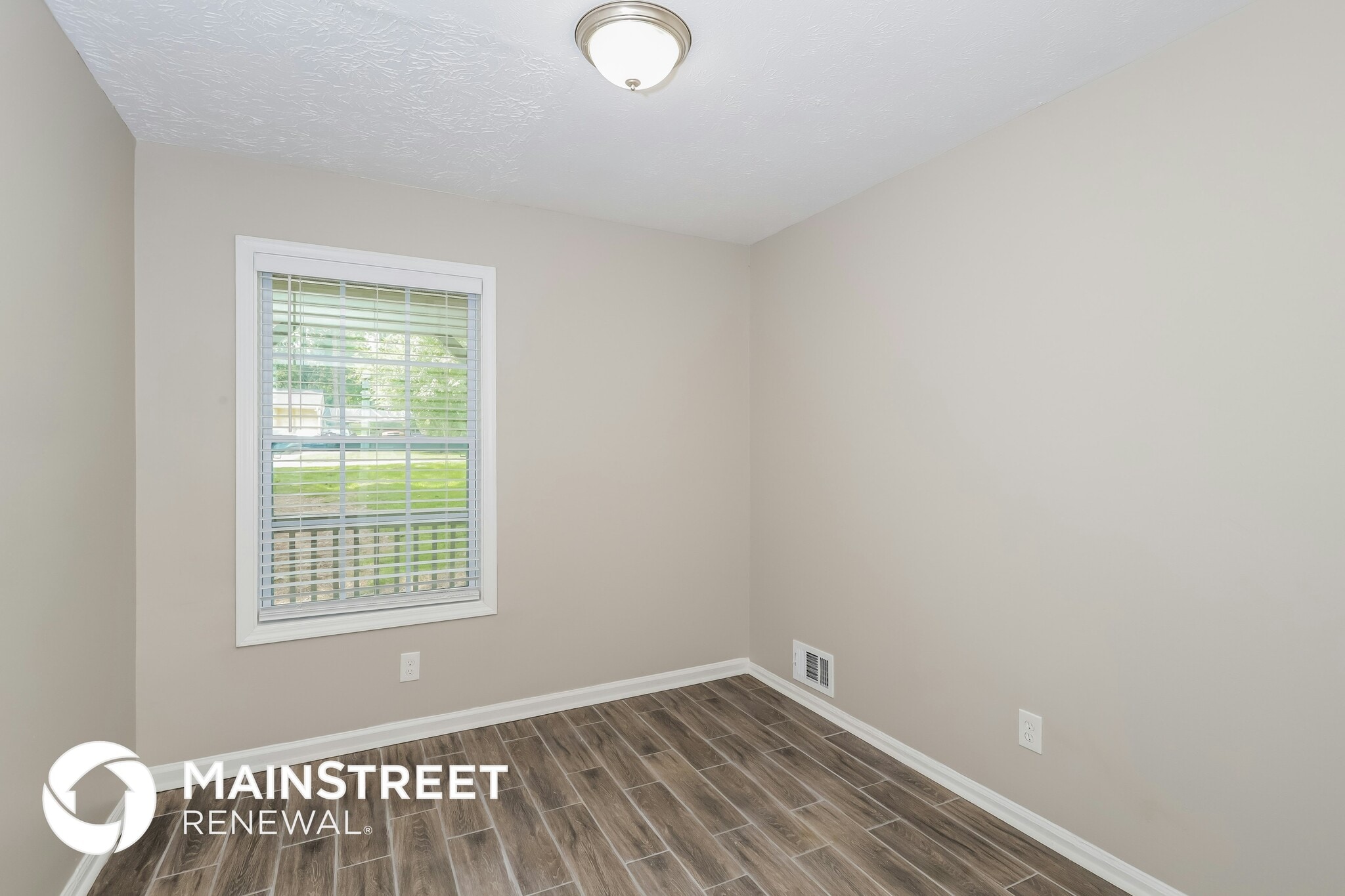 Building Photo - 193 Scarsdale Dr