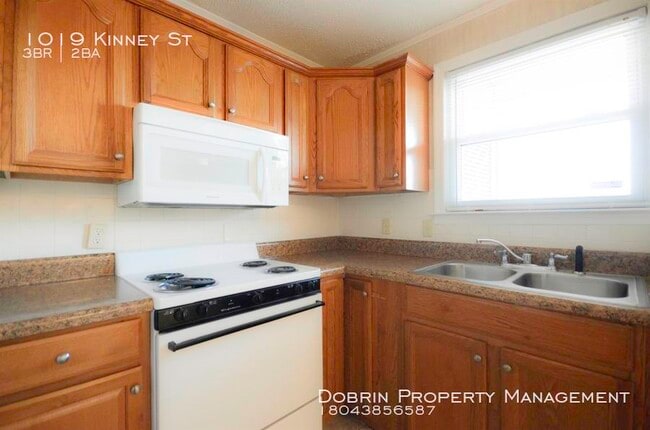 Building Photo - 1019 Kinney St