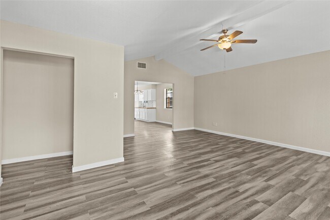 Building Photo - 5026 Fitzwater Dr