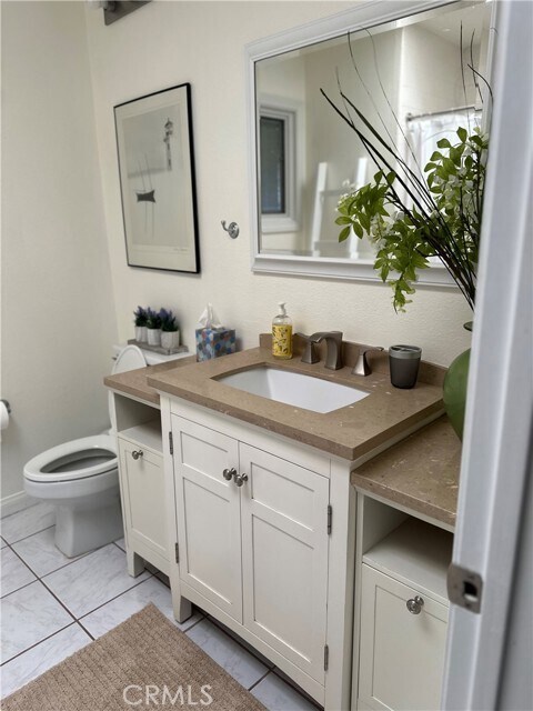 Building Photo - 27441 Avenida Larga