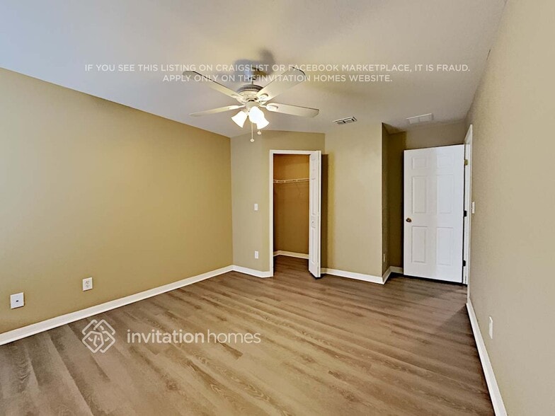 Building Photo - 628 Hatchwood Dr