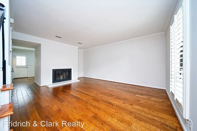 Building Photo - 2 br, 1.5 bath House - 5756 Stone Brook Drive