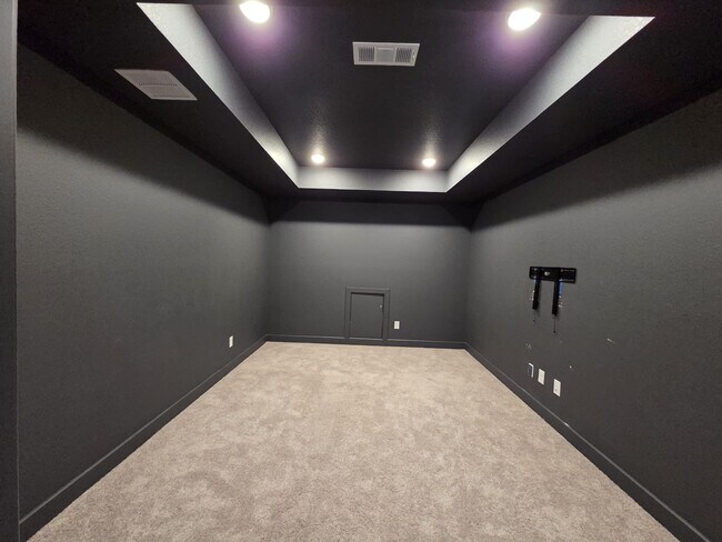 Building Photo - 10507 Cloud Shimmer Trce
