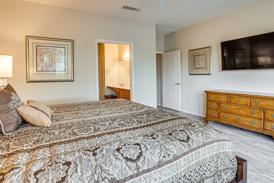 Building Photo - 19326 N Tallowood Way