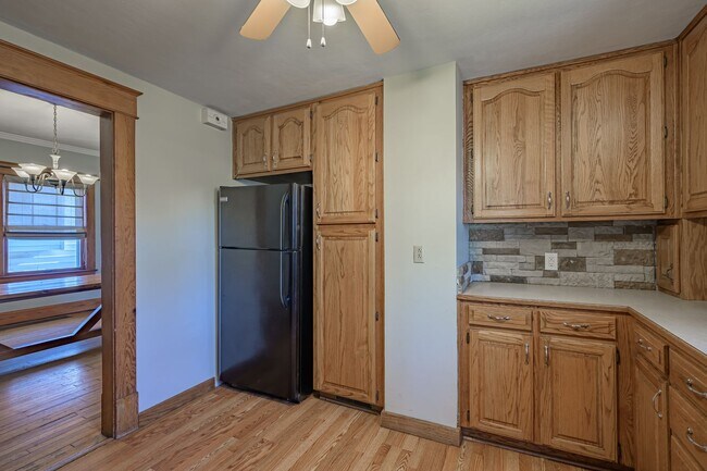 Building Photo - PRE-LEASING