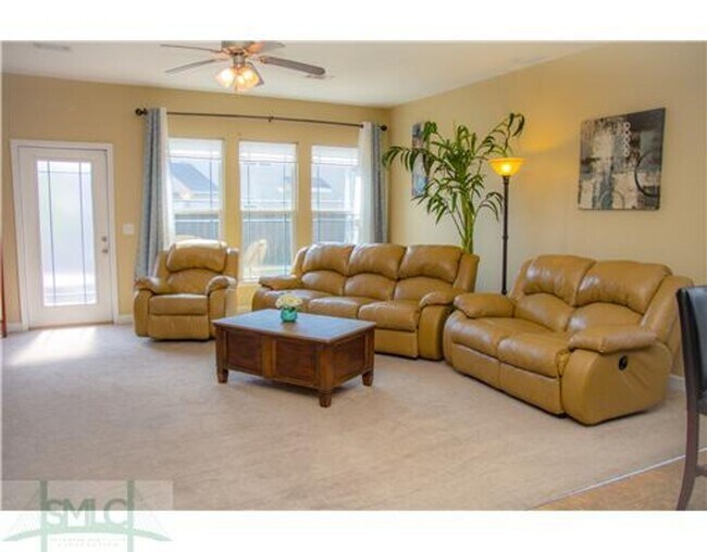 Building Photo - Available NOW!!