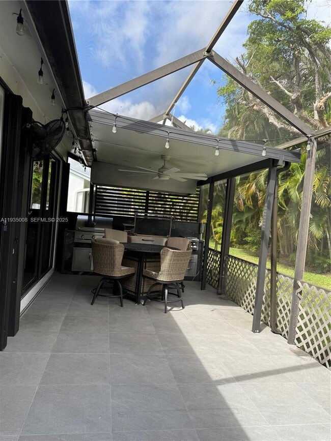 Building Photo - 9869 NW 52nd Terrace