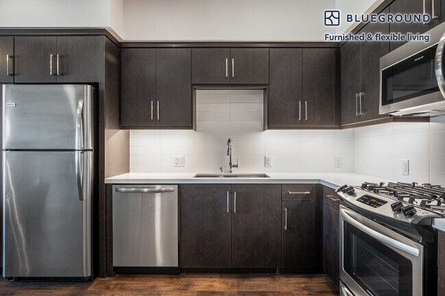 Building Photo - 10601 Washington Blvd