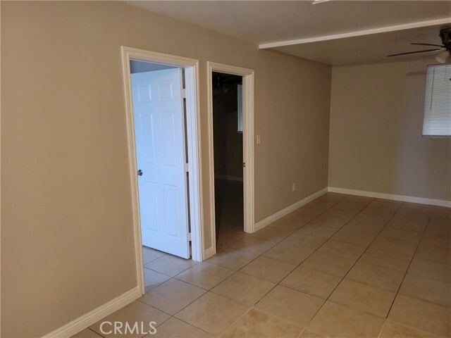 Building Photo - 972 E Olive St