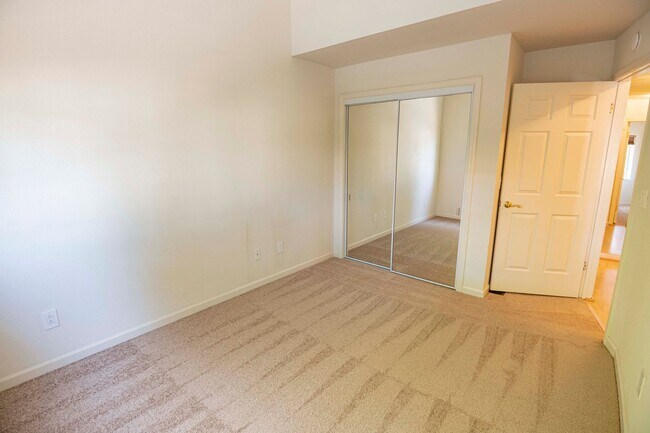 Building Photo - 2801 Cozumel Cir