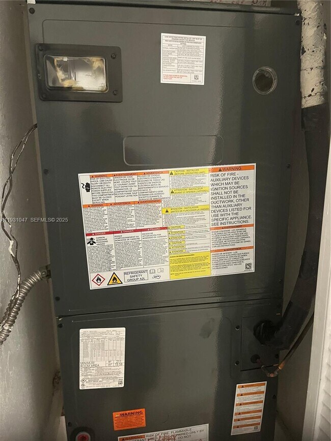 Building Photo - 2508 SE 14th Ave