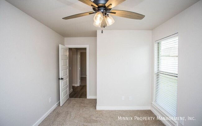 Building Photo - 3203 Durham Ave