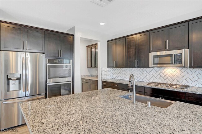 Building Photo - 5424 Kamilla Raen St