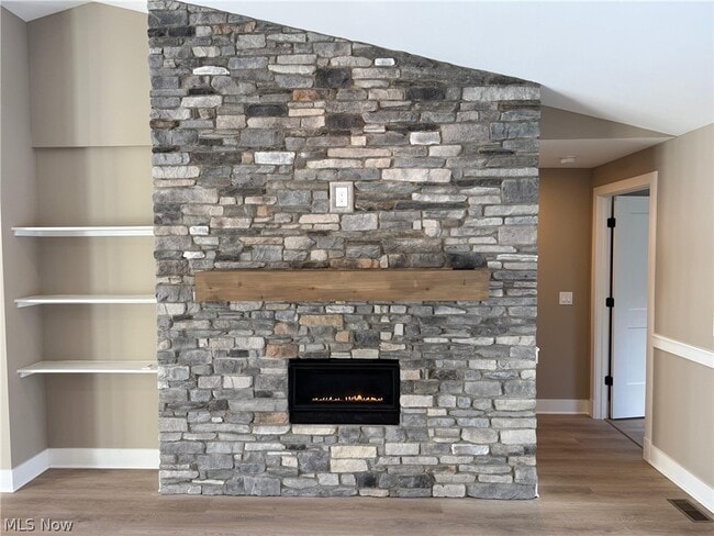 Building Photo - 3940 Ellendale Rd