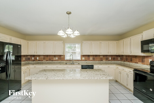 Building Photo - 3611 Elk Ridge Ln
