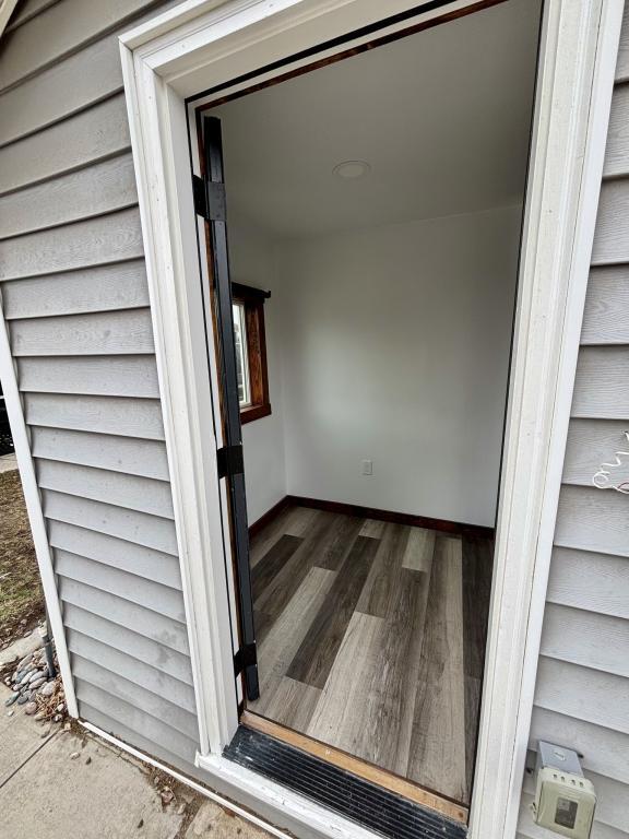 Building Photo - 360 Amoretti St