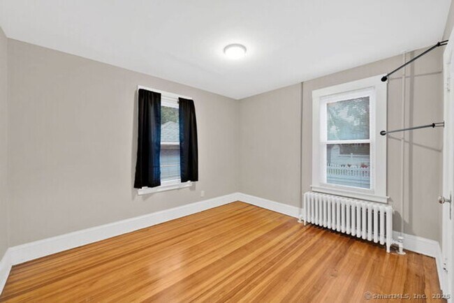 Building Photo - 45-47 Fairlawn Street