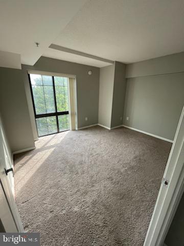 Building Photo - 7915 Eastern Ave NW