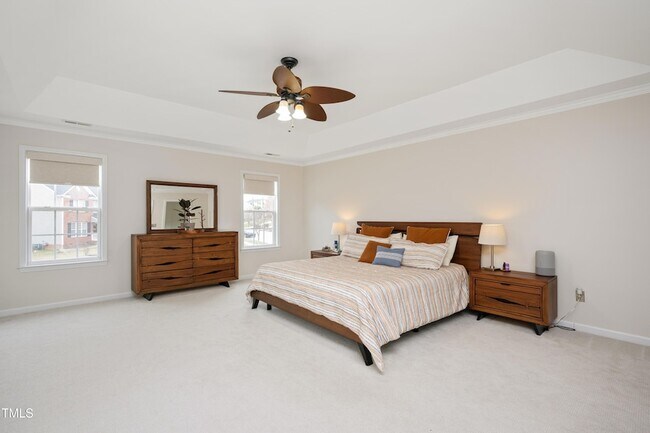 Building Photo - 930 Pristine Ln