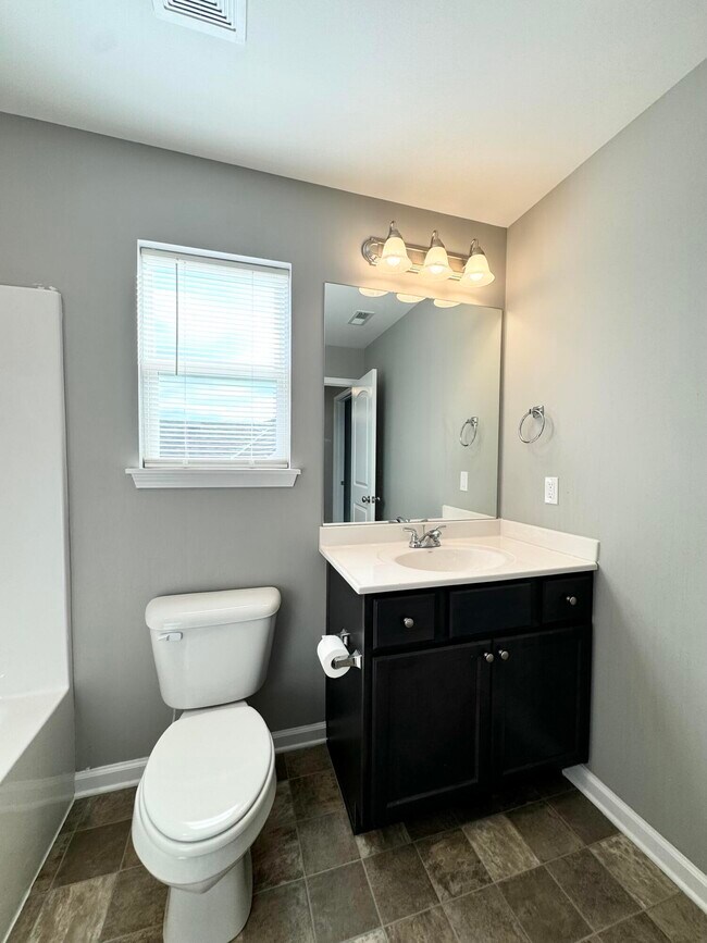 Building Photo - 2701 Hailey Rose Way