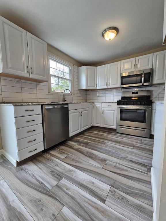 Building Photo - 8432 Falcon Dr