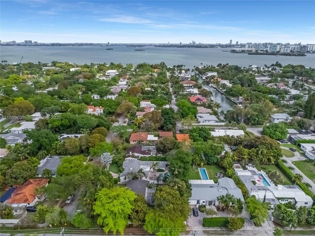 Building Photo - 1022 NE 91st Terrace