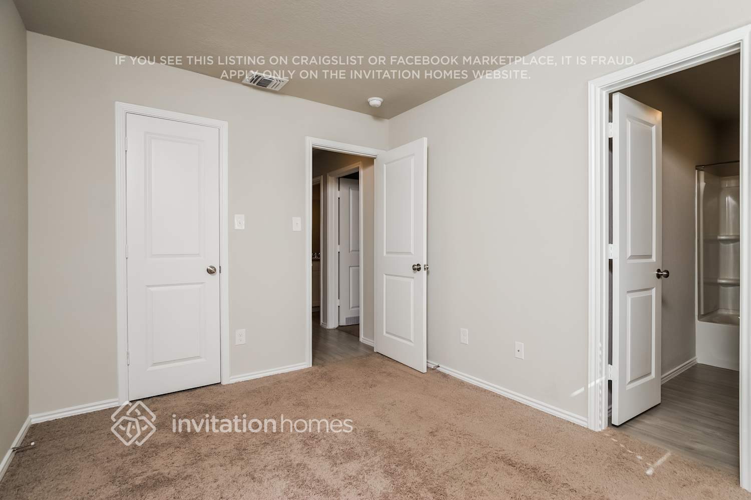 Building Photo - 7310 Alcazar Gate