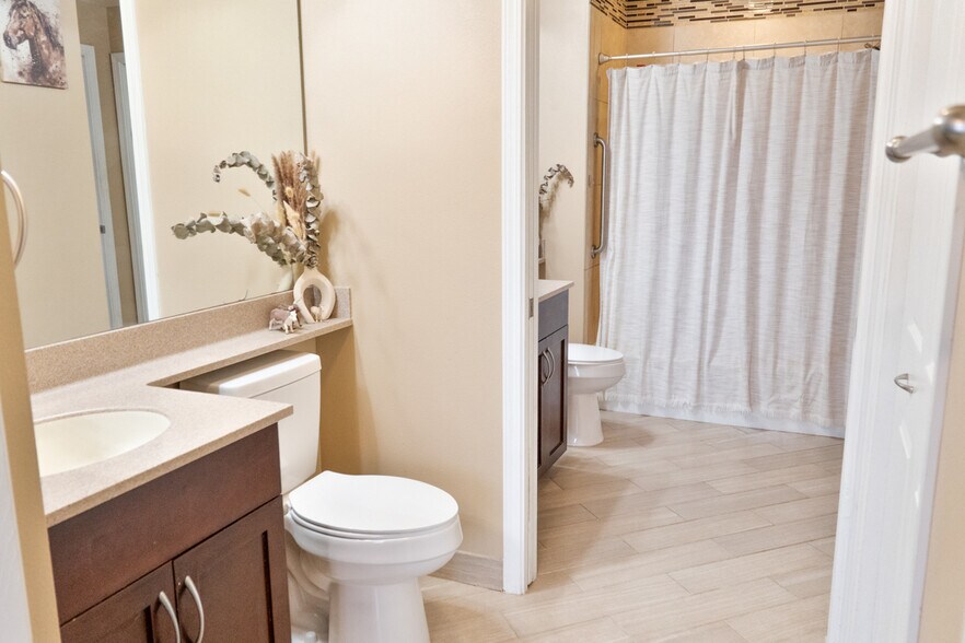 Building Photo - 125 Hoowaiwai Loop