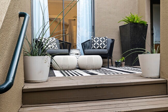 Building Photo - 1707 Spyglass Dr