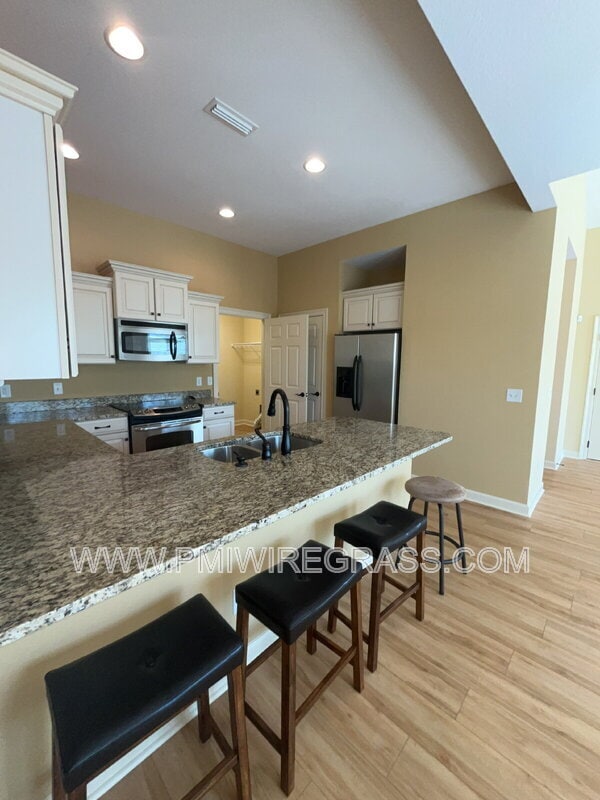 Building Photo - 306 Hidden Creek Cir