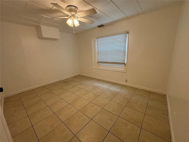 Building Photo - 11595 Ulmerton Rd