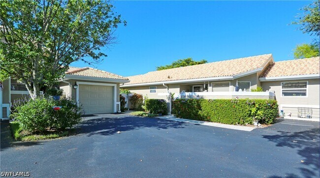 Building Photo - 402 Emerald Bay Cir