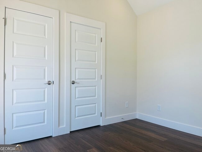 Building Photo - 103 Gardenia Ln