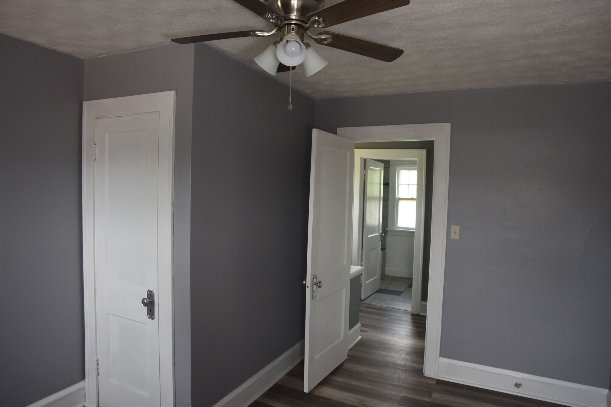 Building Photo - 13407 Cedar Rd