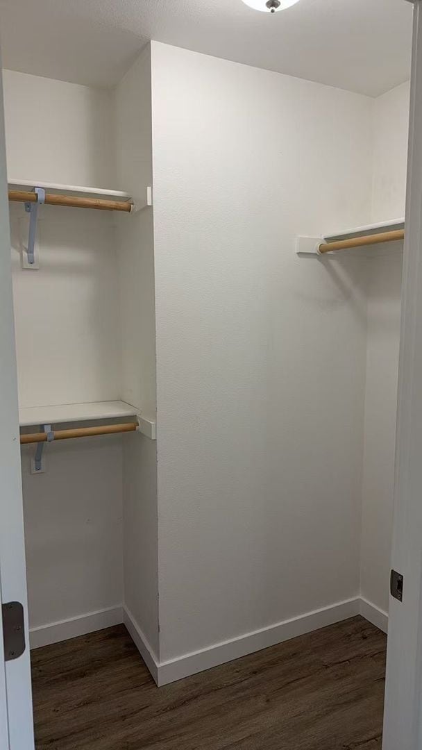 Building Photo - 815 SW 8th St