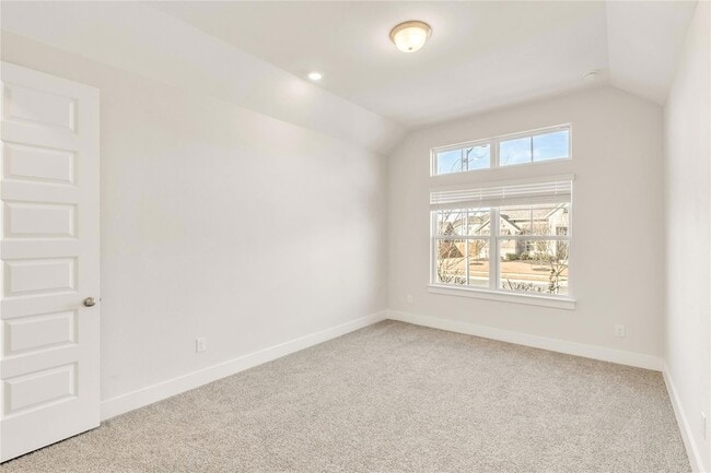 Building Photo - 2216 Bellisa Vis Dr