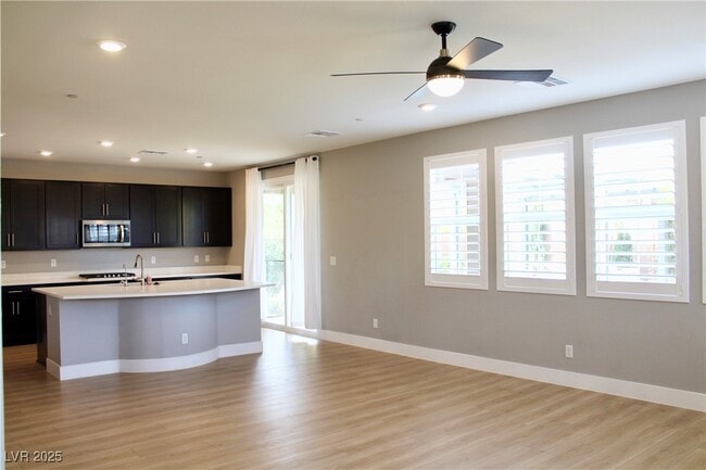 Building Photo - 3162 Casalotti Ave