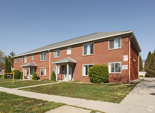 Building Photo - 3200 Niagara St