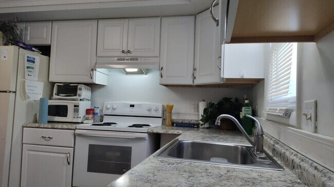 Interior Photo - Ferry Street Flats