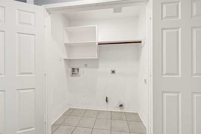 Building Photo - 4019 Bytrail Ct