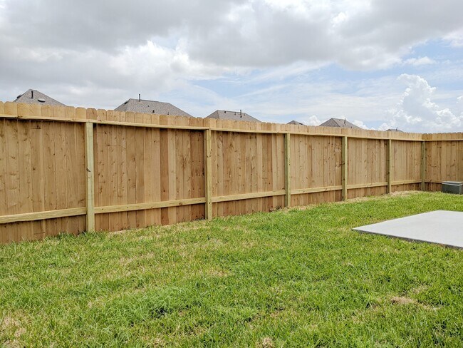 Building Photo - 2902 Meandering Elm Trail