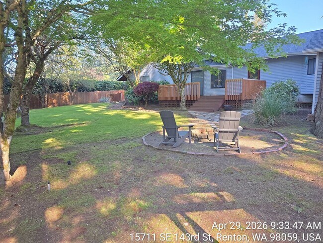 Building Photo - Renton - 4 bedroom 2.5 bath rental home - Custom home with large rooms - Available July 5th 2026