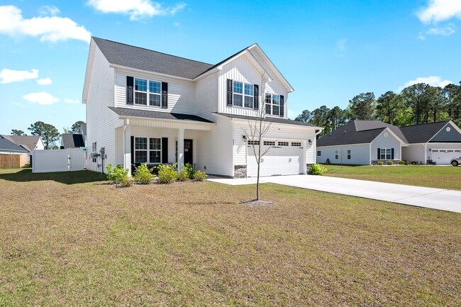 Building Photo - 227 Lookout Ln