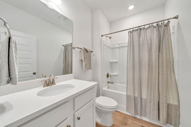 Building Photo - 52 Crimsyn Ryan Ct