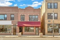 Building Photo - 4544 N Western Ave